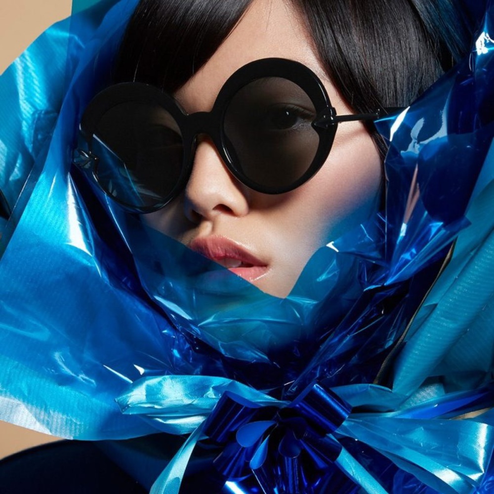 NWOT Karen Walker Romancer Sunglasses